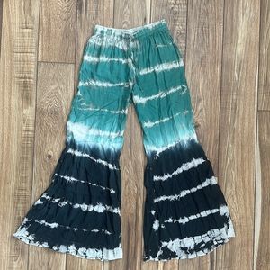 NWT Flared boho pants